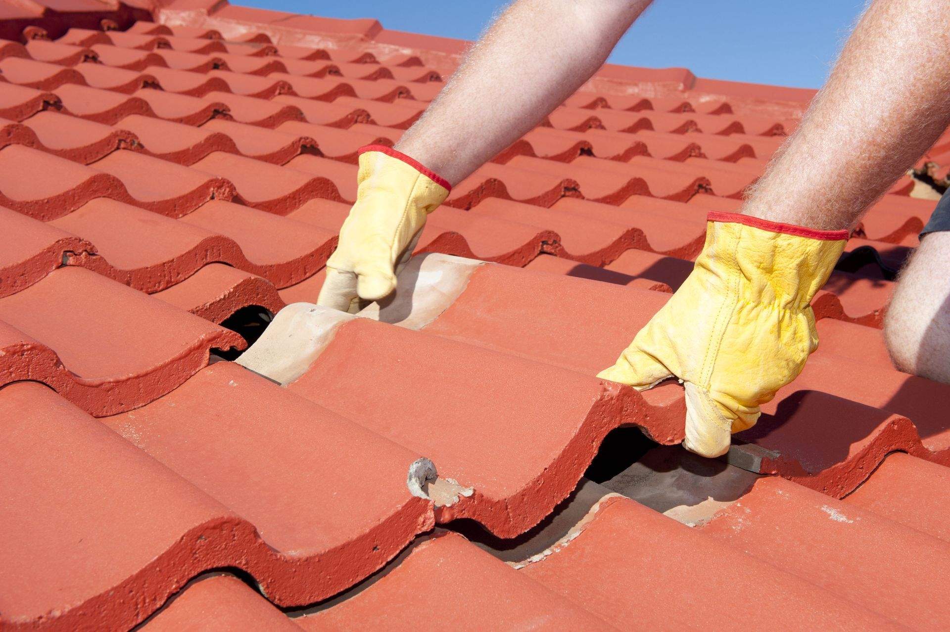 7 Benefits of Choosing Tile Roofing for Your Home