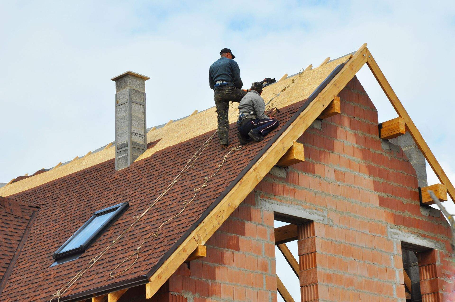 4 Signs Your Home Needs Roof Repairs